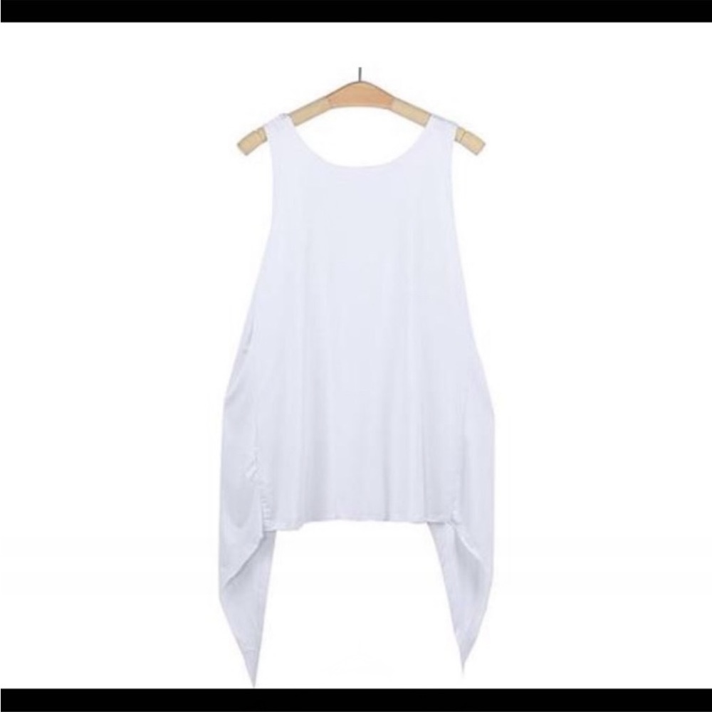 Open‎ back tank top